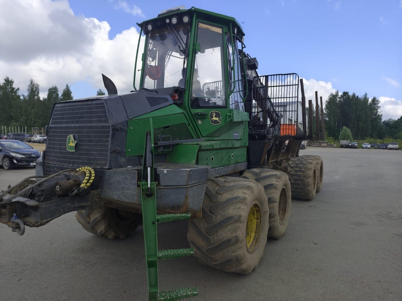 JOHN DEERE 910G - Prevoznik: slika 1 JOHN DEERE 910G - Prevoznik: slika 1