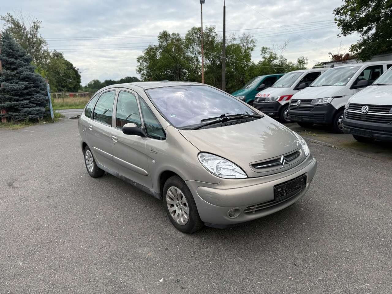 Citroën Xsara Picasso 1.8 16V Exclusive - Limuzina: slika 2 Citroën Xsara Picasso 1.8 16V Exclusive - Limuzina: slika 2