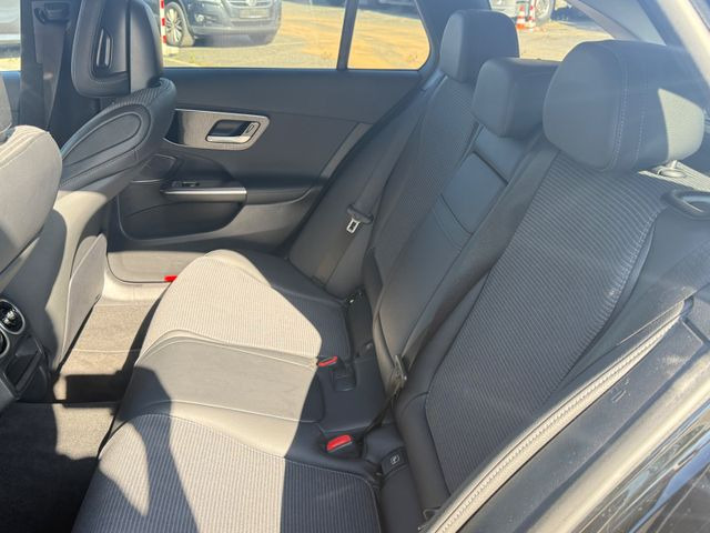 Karavan Mercedes-Benz C 220 C -Klasse T-Modell C 220 T d: slika 13