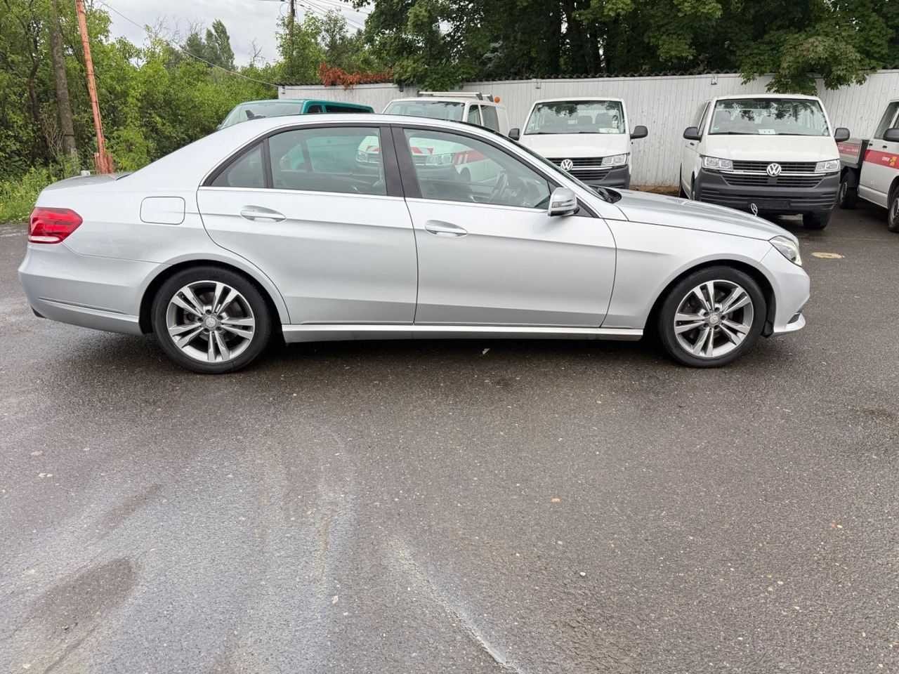 Mercedes-Benz E 300 E -Klasse Lim. E 300 BlueTec - Limuzina: slika 5 Mercedes-Benz E 300 E -Klasse Lim. E 300 BlueTec - Limuzina: slika 5