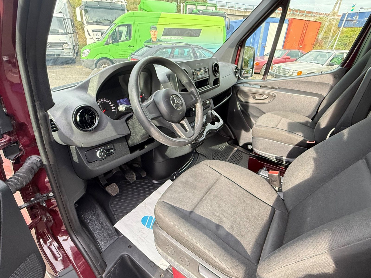 Furgon Mercedes-Benz Sprinter 316 CDI: slika 9 Furgon Mercedes-Benz Sprinter 316 CDI: slika 9