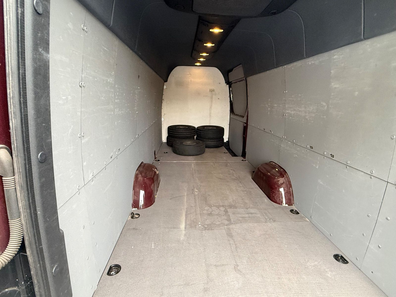 Furgon Mercedes-Benz Sprinter 316 CDI: slika 15 Furgon Mercedes-Benz Sprinter 316 CDI: slika 15