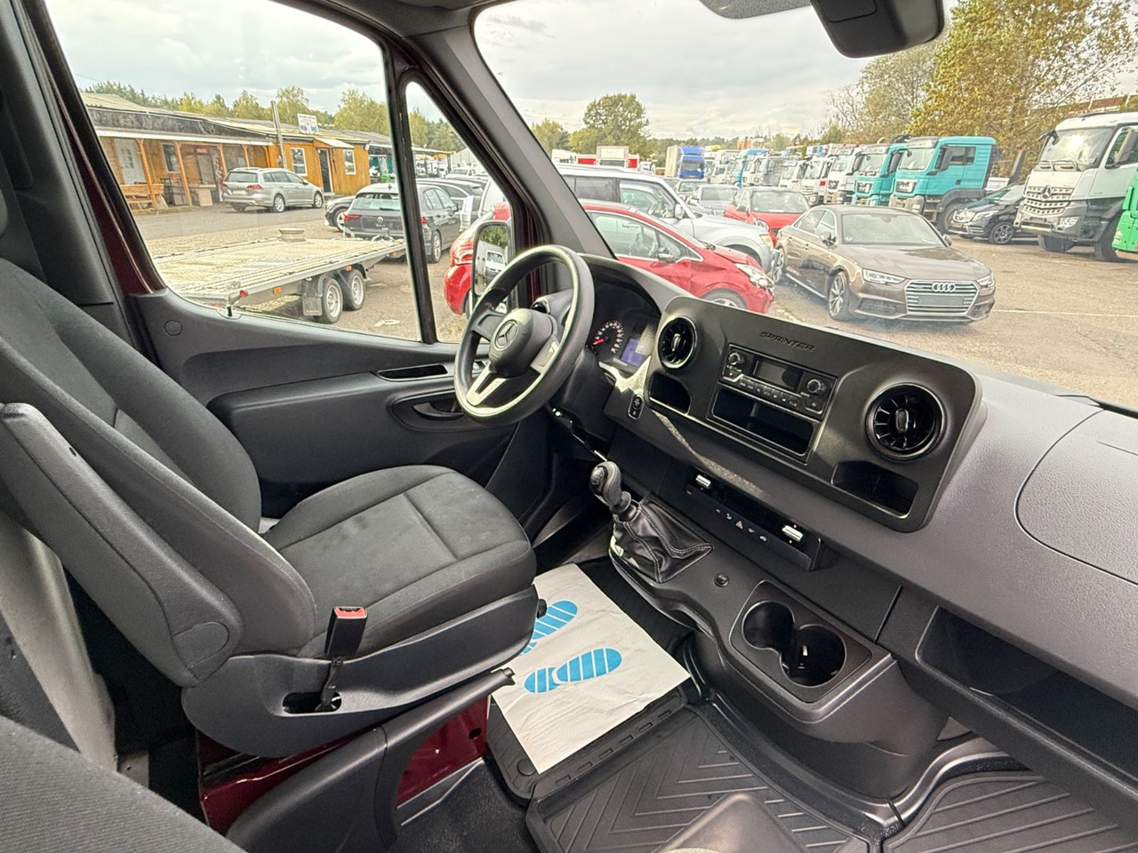 Furgon Mercedes-Benz Sprinter 316 CDI: slika 10 Furgon Mercedes-Benz Sprinter 316 CDI: slika 10