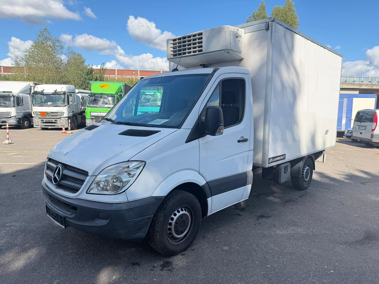 Mercedes-Benz Sprinter II Pritsch.316 CDI Bis zu -32 - Dostavno vozilo hladnjača: slika 3 Mercedes-Benz Sprinter II Pritsch.316 CDI Bis zu -32 - Dostavno vozilo hladnjača: slika 3
