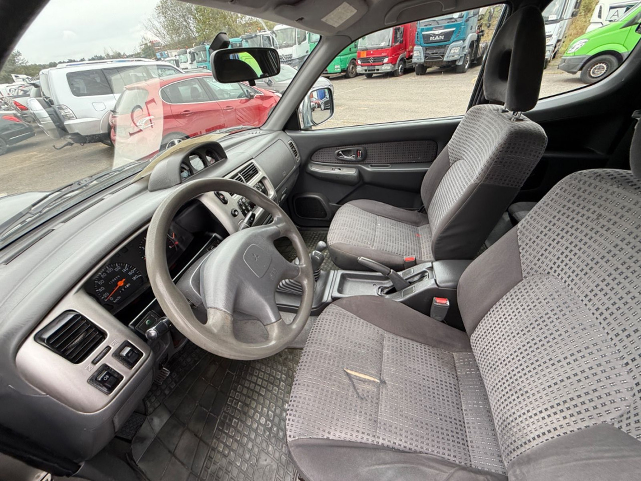 SUV Mitsubishi L200 Magnum  TD Intense Club Cab 2500: slika 8