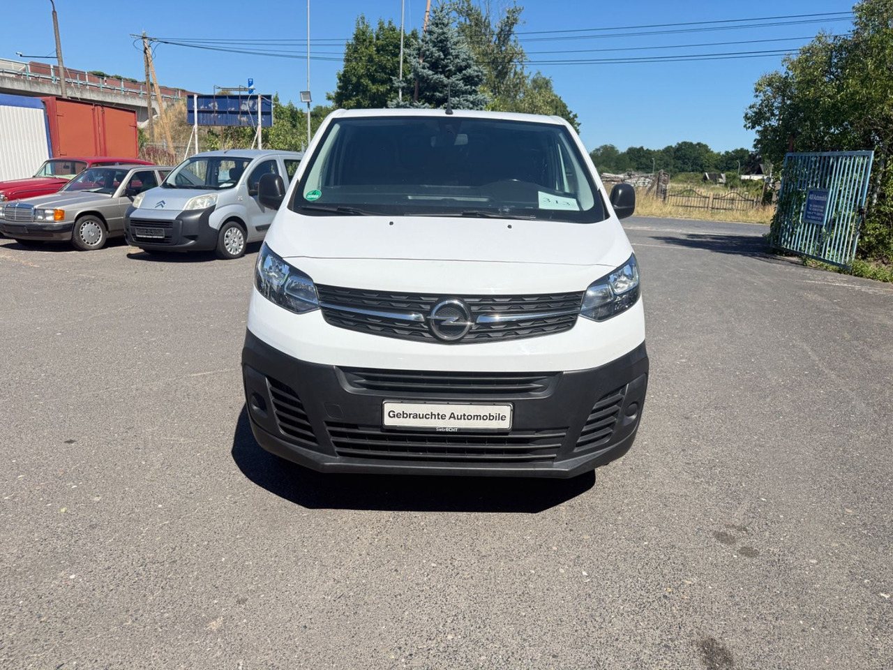 Opel Vivaro Kasten Edition - Mali kombi: slika 1 Opel Vivaro Kasten Edition - Mali kombi: slika 1