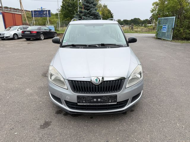 Skoda Fabia Combi Cool Edition - Karavan: slika 2 Skoda Fabia Combi Cool Edition - Karavan: slika 2