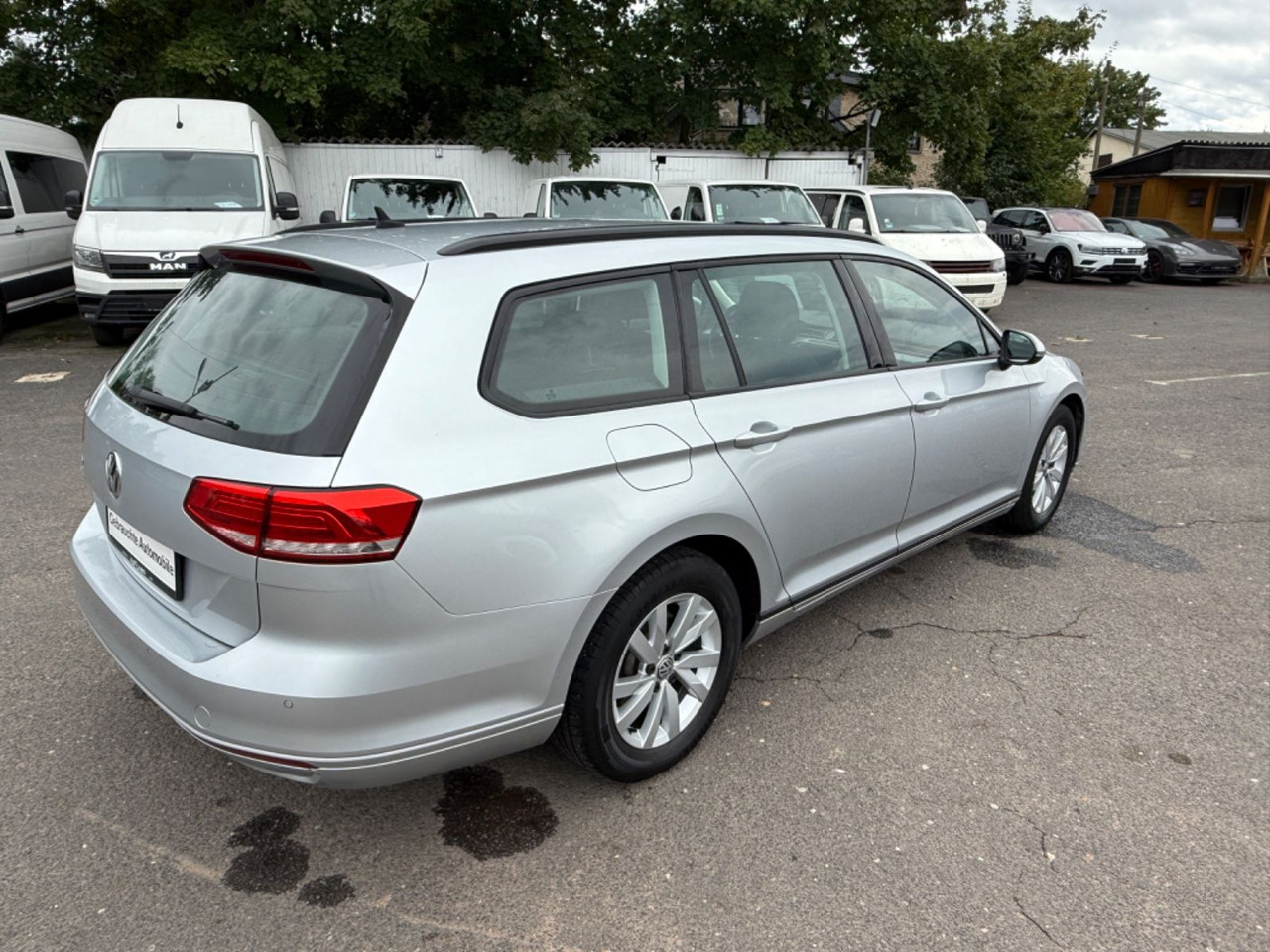 Volkswagen Passat Variant Trendline BMT/Start-Stopp - Limuzina: slika 4 Volkswagen Passat Variant Trendline BMT/Start-Stopp - Limuzina: slika 4