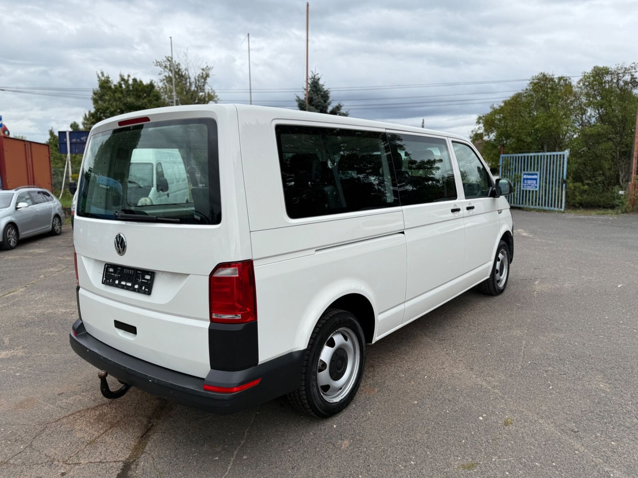 Volkswagen T6 Transporter 9 Sitzer 4Motion - Putnički kombi: slika 4 Volkswagen T6 Transporter 9 Sitzer 4Motion - Putnički kombi: slika 4