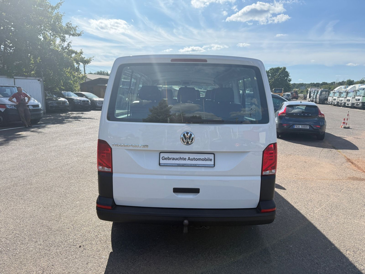 Volkswagen T6 Transporter Kombi lang 9 Sitzer - Putnički kombi: slika 4 Volkswagen T6 Transporter Kombi lang 9 Sitzer - Putnički kombi: slika 4