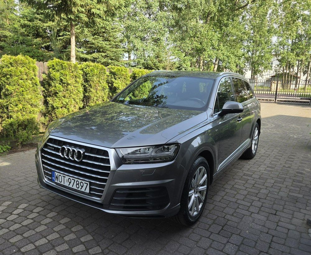 Audi Q7 - SUV: slika 1 Audi Q7 - SUV: slika 1
