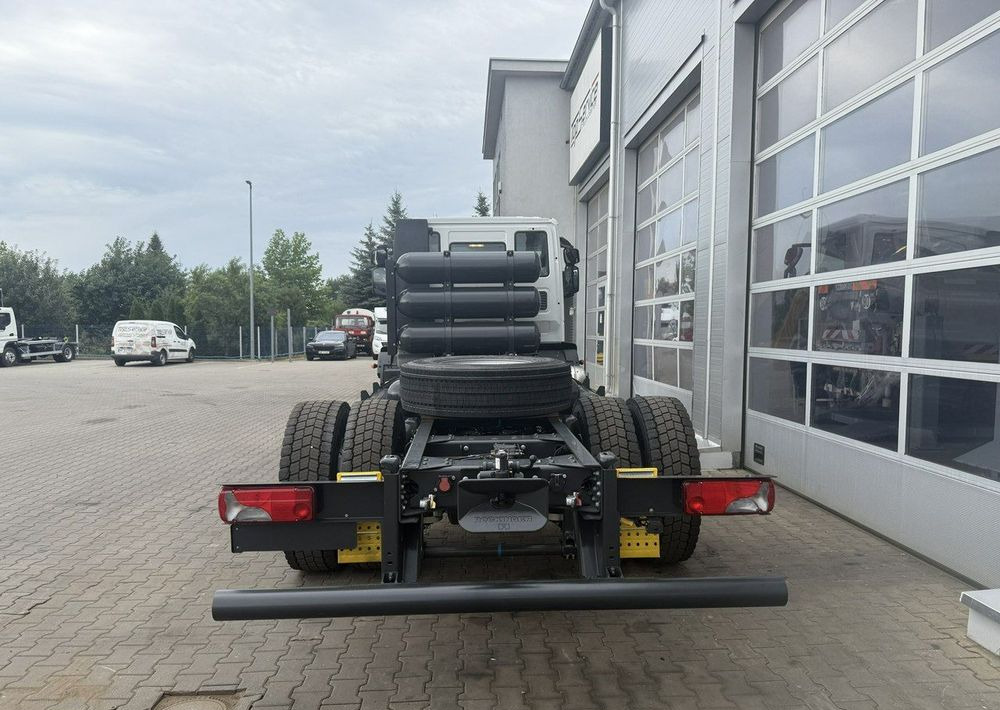 Iveco EuroCargo CNG - Kamion za prevoz kontejnera/ Kamion sa promenjivim sandukom: slika 4 Iveco EuroCargo CNG - Kamion za prevoz kontejnera/ Kamion sa promenjivim sandukom: slika 4