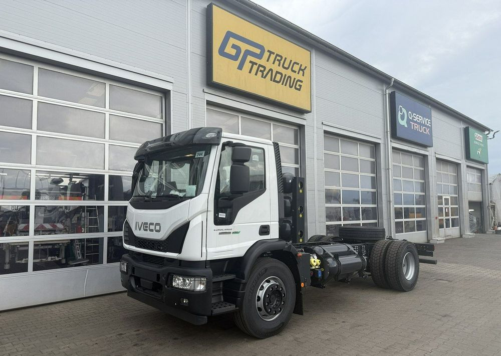Iveco EuroCargo CNG - Kamion za prevoz kontejnera/ Kamion sa promenjivim sandukom: slika 1 Iveco EuroCargo CNG - Kamion za prevoz kontejnera/ Kamion sa promenjivim sandukom: slika 1