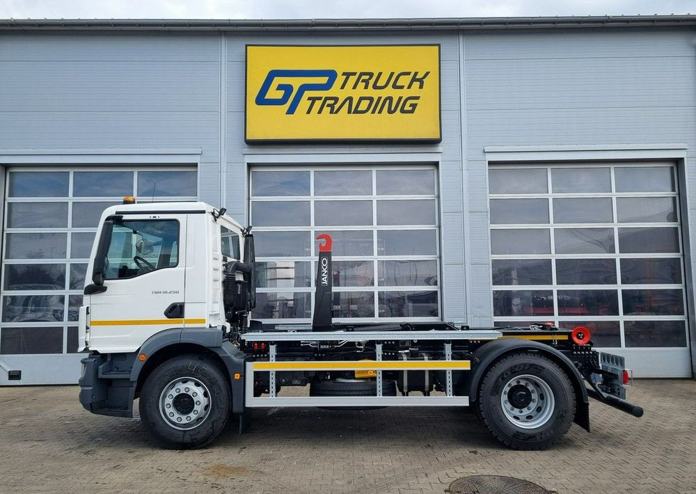 MAN TGM 18 250 - Kamion za smeće: slika 1 MAN TGM 18 250 - Kamion za smeće: slika 1