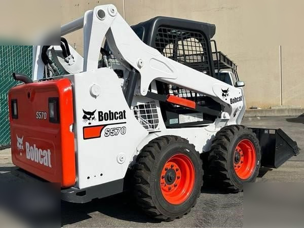 BOBCAT S570 - Mini utovarivač: slika 1 BOBCAT S570 - Mini utovarivač: slika 1
