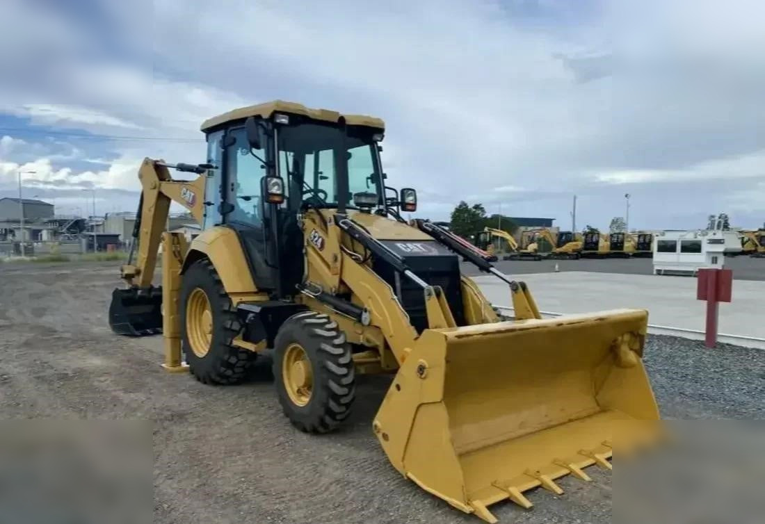 CATERPILLAR 424 - Bager utovarivač: slika 2 CATERPILLAR 424 - Bager utovarivač: slika 2