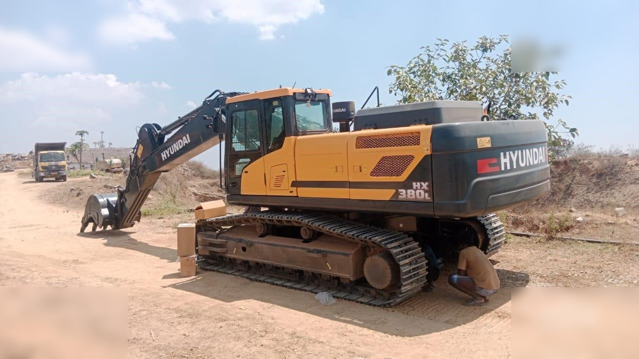 HYUNDAI HX380L - Bager guseničar: slika 1 HYUNDAI HX380L - Bager guseničar: slika 1