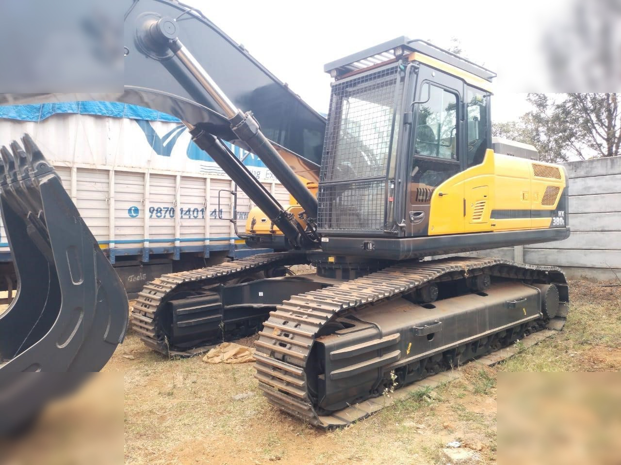 HYUNDAI HX380L - Bager guseničar: slika 4 HYUNDAI HX380L - Bager guseničar: slika 4