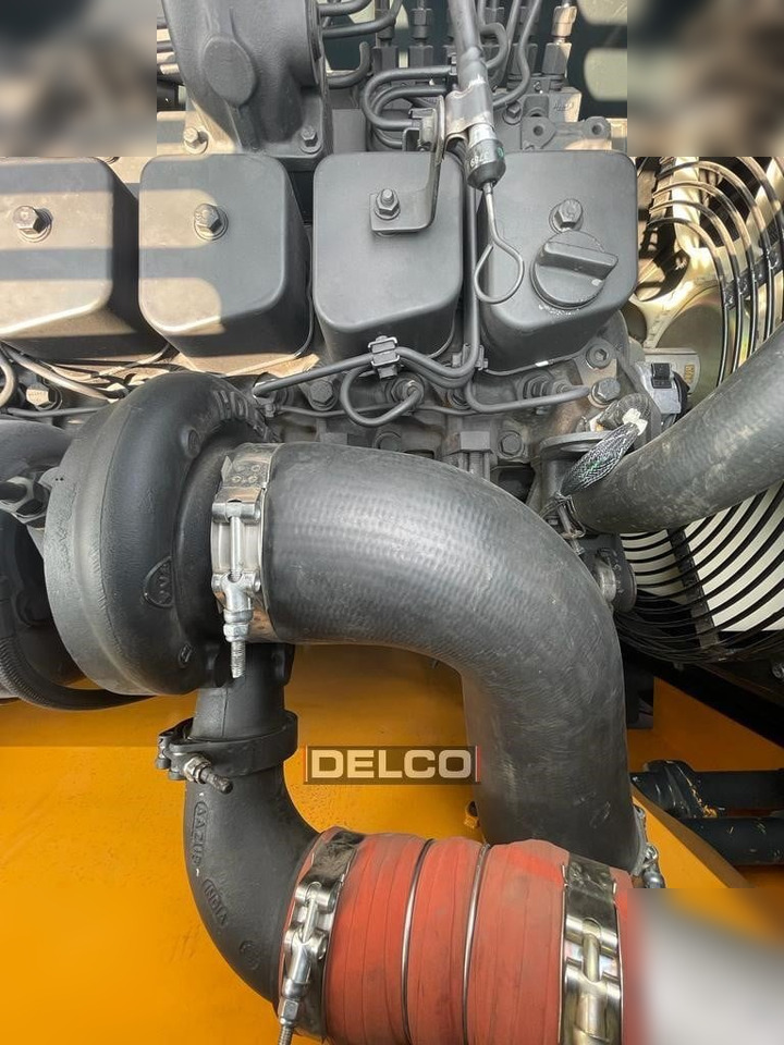 Novu Bager guseničar HYUNDAI ROBEX 215L SMART PLUS: slika 14 Novu Bager guseničar HYUNDAI ROBEX 215L SMART PLUS: slika 14