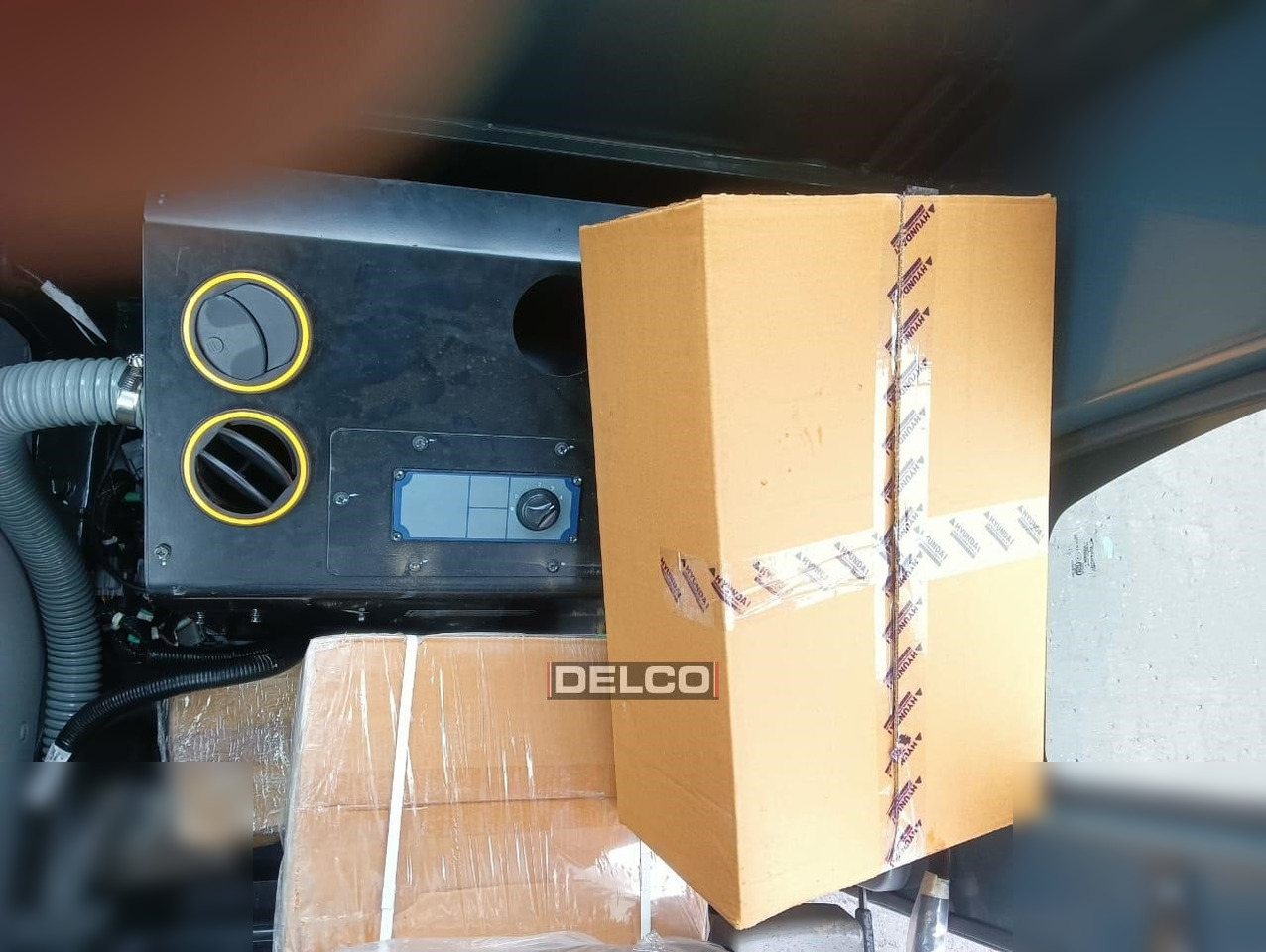 Novu Bager guseničar HYUNDAI ROBEX 215L SMART PLUS: slika 16 Novu Bager guseničar HYUNDAI ROBEX 215L SMART PLUS: slika 16