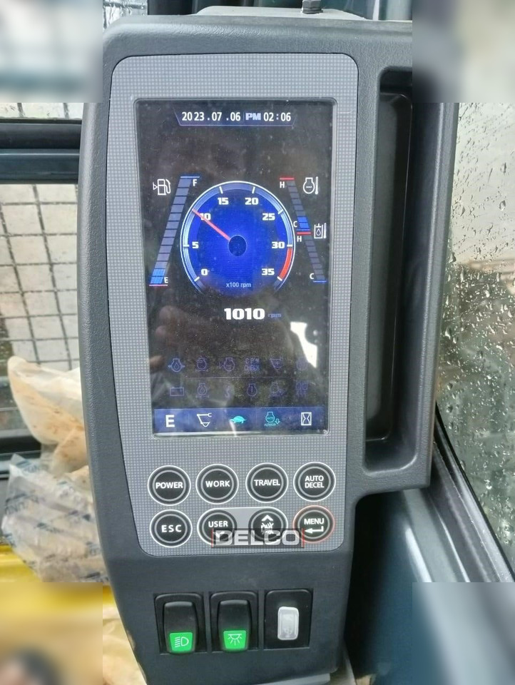 Novu Bager guseničar HYUNDAI ROBEX 215L SMART PLUS: slika 9 Novu Bager guseničar HYUNDAI ROBEX 215L SMART PLUS: slika 9