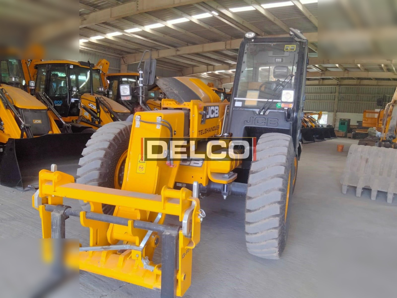 Novu Teleskopski upravljač JCB 540-70: slika 7