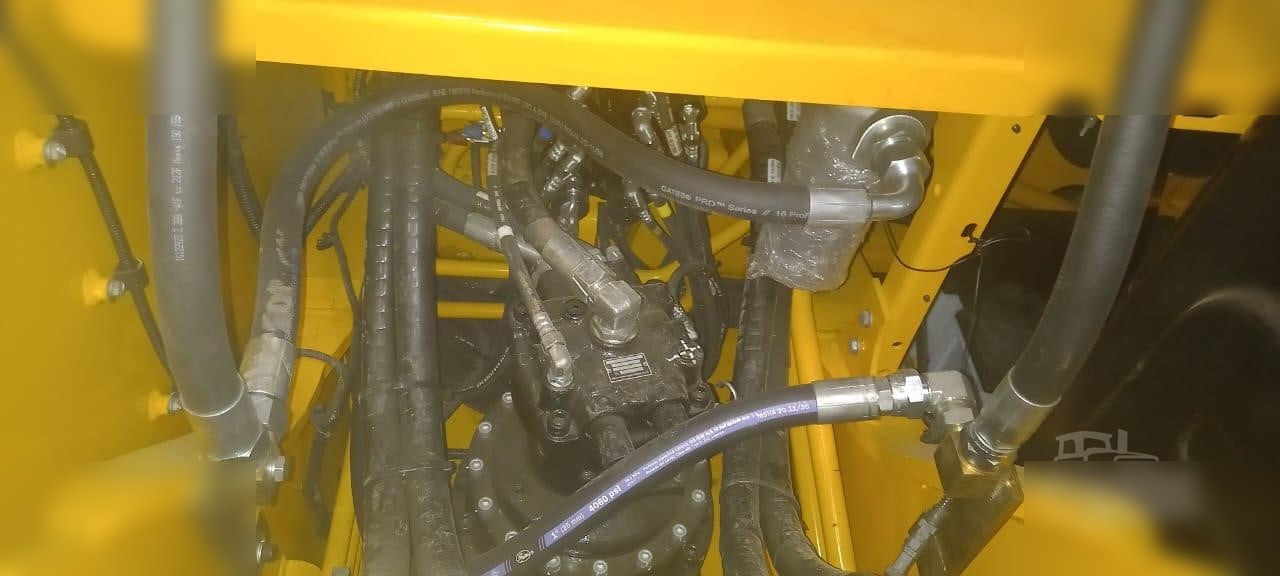 Lizing JCB JS210 LC JCB JS210 LC: slika 11