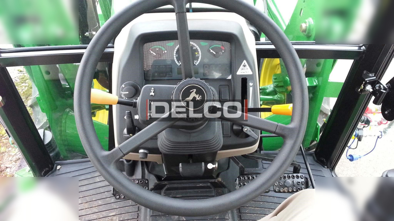 JOHN DEERE 5075E - Traktor: slika 4 JOHN DEERE 5075E - Traktor: slika 4