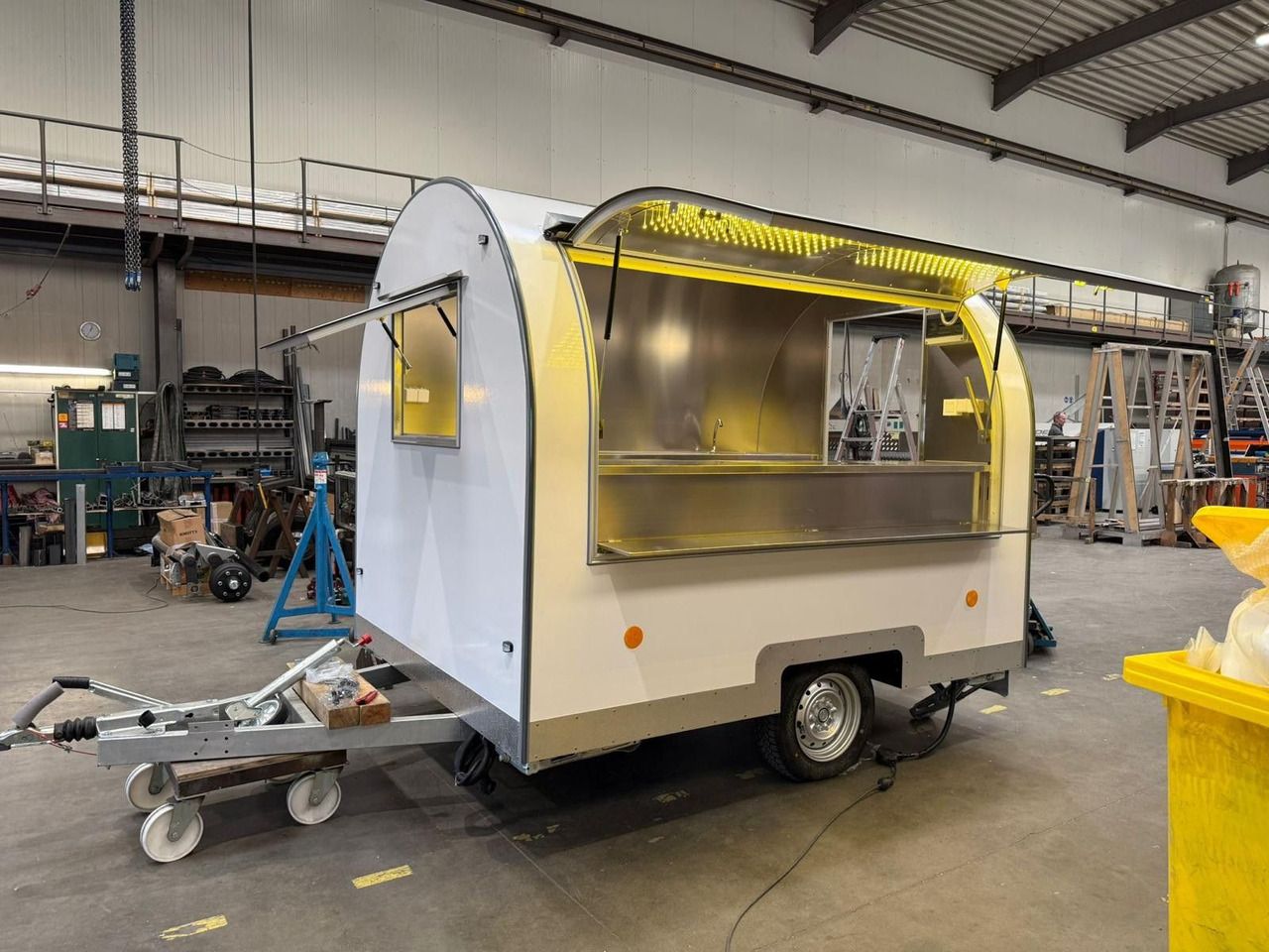 Esselmann EasyGo 280 ähn Buddystar oder Multiwagon - Prikolica za hrane: slika 4 Esselmann EasyGo 280 ähn Buddystar oder Multiwagon - Prikolica za hrane: slika 4