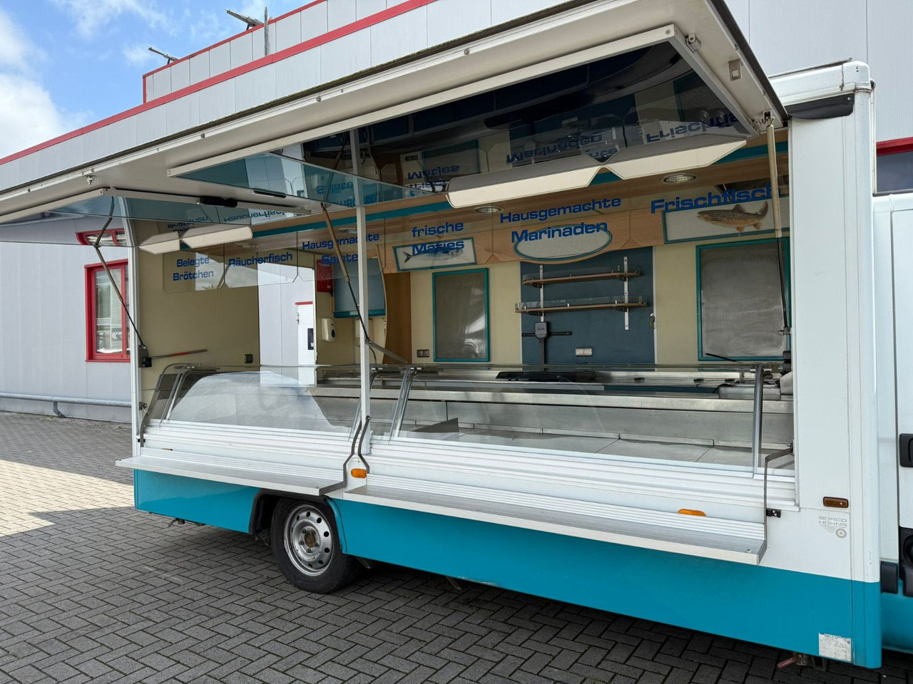 Renault Borco Höhns Fischmobil - Hrana kamion: slika 4 Renault Borco Höhns Fischmobil - Hrana kamion: slika 4