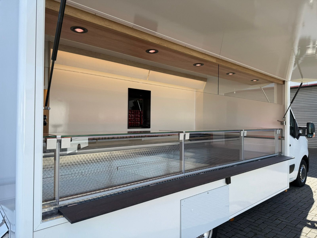 Renault ESSELMANN Verkaufsmobil - Hrana kamion: slika 4 Renault ESSELMANN Verkaufsmobil - Hrana kamion: slika 4