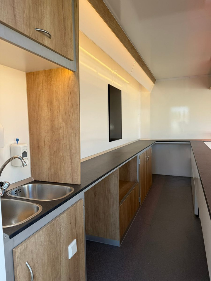 Renault ESSELMANN Verkaufsmobil - Hrana kamion: slika 5 Renault ESSELMANN Verkaufsmobil - Hrana kamion: slika 5