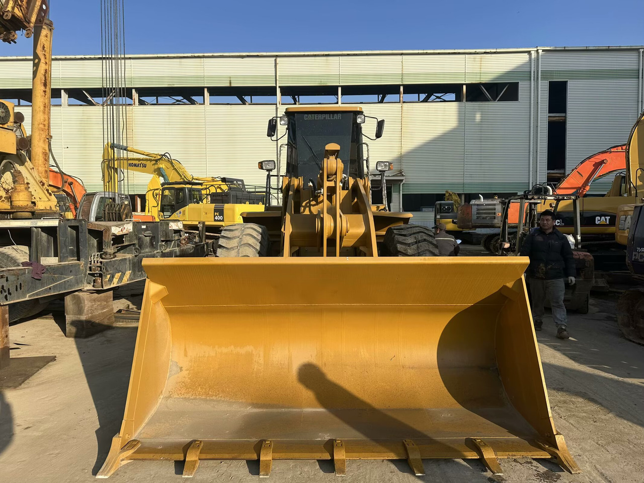 CAT 966H - Utovarivač točkaš: slika 2 CAT 966H - Utovarivač točkaš: slika 2