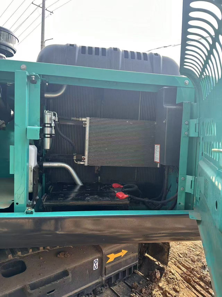 Bager guseničar Kobelco SK200D: slika 7