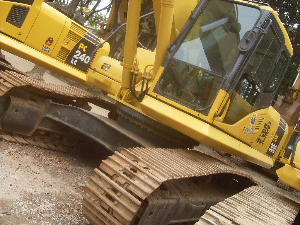 Komatsu PC300-7  - Bager guseničar: slika 1 Komatsu PC300-7  - Bager guseničar: slika 1