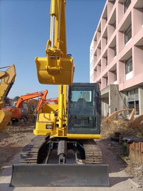 Komatsu PC70 - Mini bager: slika 5 Komatsu PC70 - Mini bager: slika 5