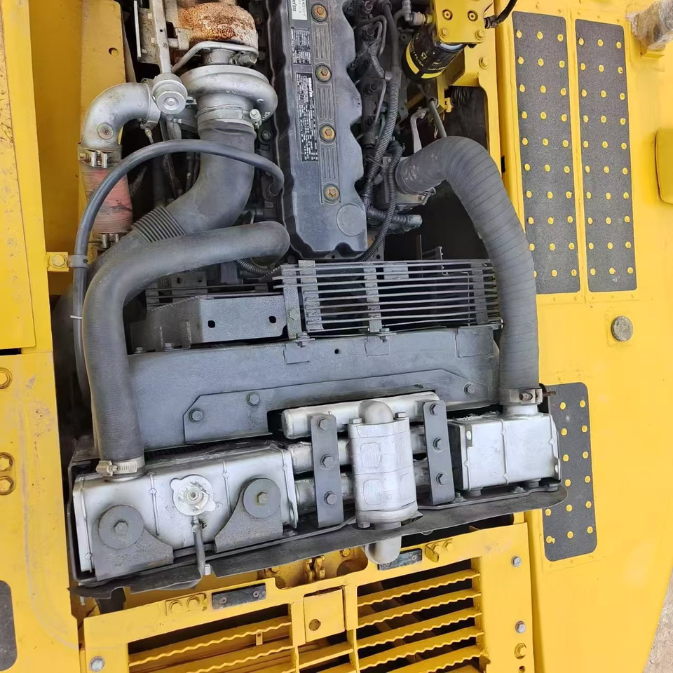 Komatsu pc220 - Bager guseničar: slika 2 Komatsu pc220 - Bager guseničar: slika 2
