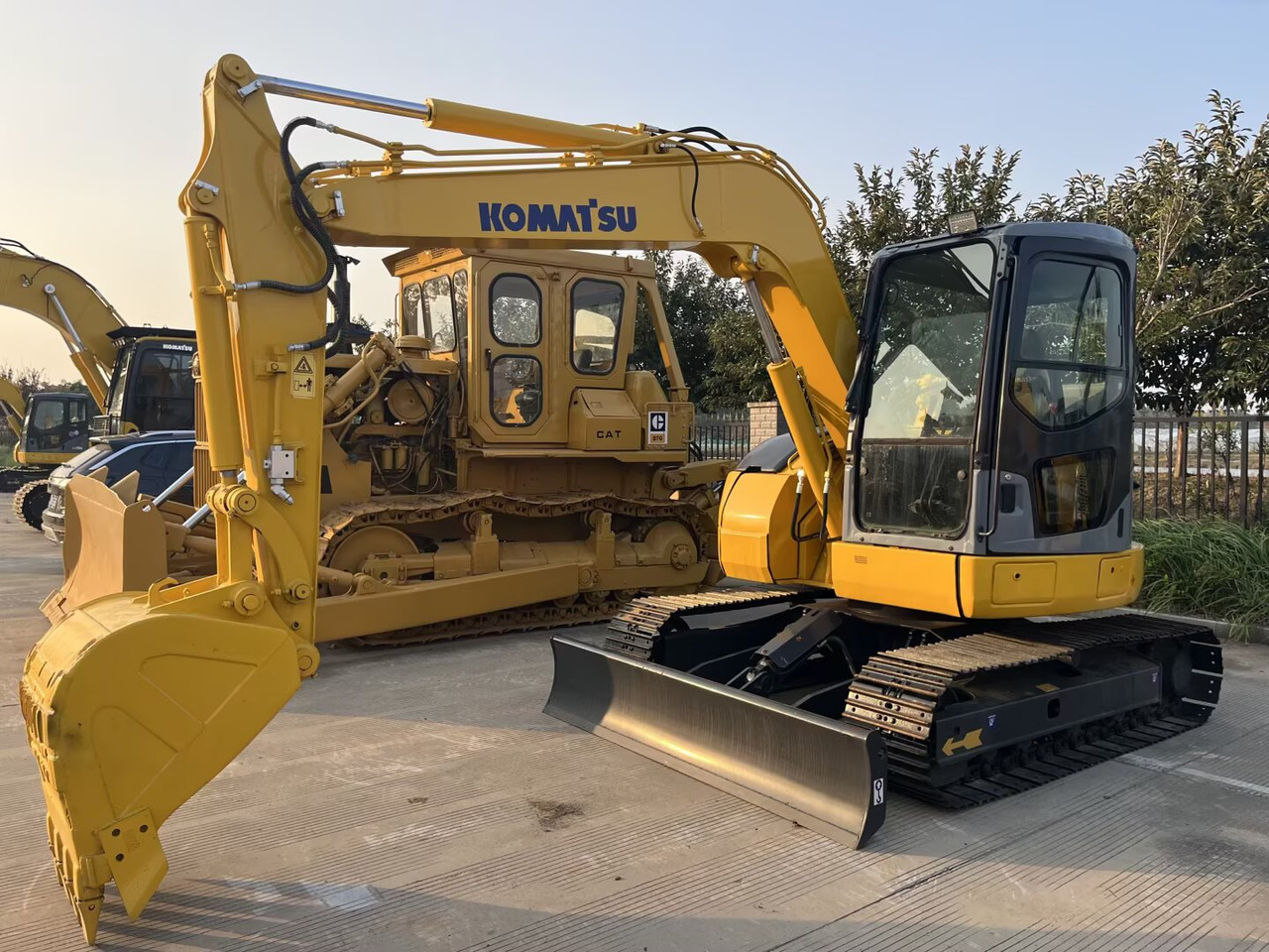 Komatsu pc78 - Bager: slika 1 Komatsu pc78 - Bager: slika 1