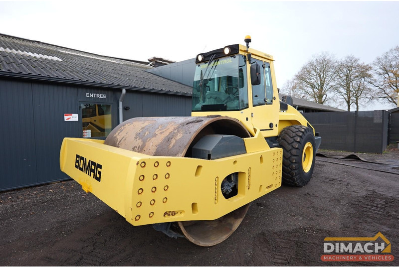 Bomag BW226 DH-4i BVC Trilrolwals - 27 ton - GPS pakket -TOP conditie - camera - Deutz 6 cil. - Valjak: slika 5 Bomag BW226 DH-4i BVC Trilrolwals - 27 ton - GPS pakket -TOP conditie - camera - Deutz 6 cil. - Valjak: slika 5