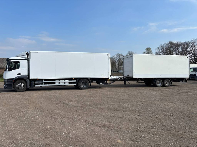 Mercedes-Benz Antos 1833 4x2ladebordwand + anhanger koffer Euro6 - Kamion sa zatvorenim sandukom: slika 1 Mercedes-Benz Antos 1833 4x2ladebordwand + anhanger koffer Euro6 - Kamion sa zatvorenim sandukom: slika 1