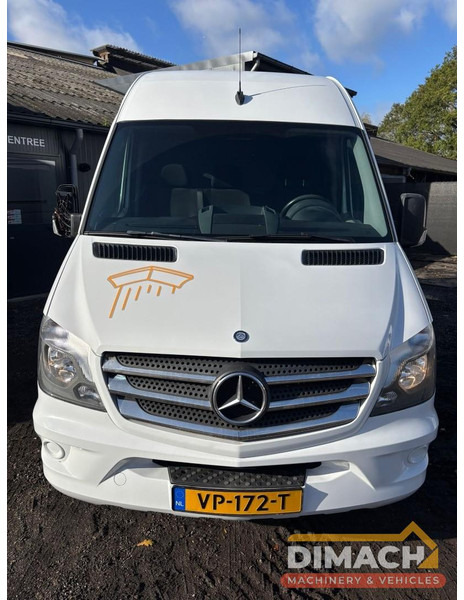 Mercedes-Benz Sprinter  Sprinter 216 L2H2 trekhaak , accident - unfall - rechterkant flink plaatschade, technisch perfect - Mali kombi: slika 3 Mercedes-Benz Sprinter  Sprinter 216 L2H2 trekhaak , accident - unfall - rechterkant flink plaatschade, technisch perfect - Mali kombi: slika 3