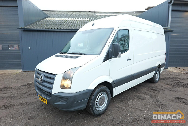 Volkswagen Crafter Tempomat L2H2 airco Euro 5 - lage km - trekhaak - Furgon: slika 1 Volkswagen Crafter Tempomat L2H2 airco Euro 5 - lage km - trekhaak - Furgon: slika 1