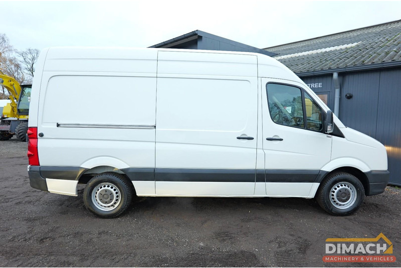Volkswagen Crafter Tempomat L2H2 airco Euro 5 - lage km - trekhaak - Furgon: slika 4 Volkswagen Crafter Tempomat L2H2 airco Euro 5 - lage km - trekhaak - Furgon: slika 4