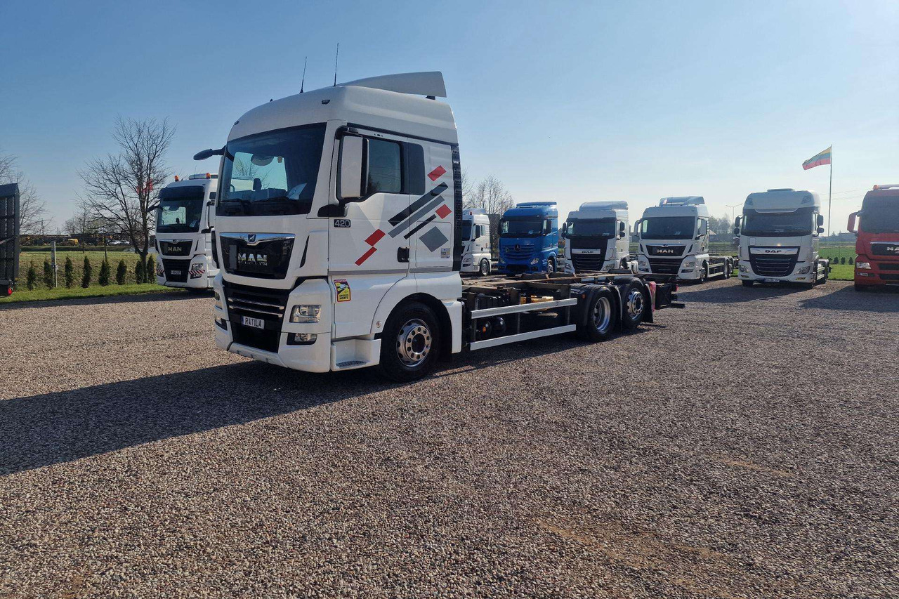 MAN TGX 26.420 - Kamion za prevoz kontejnera/ Kamion sa promenjivim sandukom: slika 1 MAN TGX 26.420 - Kamion za prevoz kontejnera/ Kamion sa promenjivim sandukom: slika 1