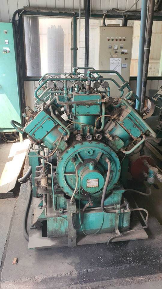 NK-JLM Neuenhauser kompresor sprężarka 43 bar 154m3/h 41kW - Druga mašina: slika 2 NK-JLM Neuenhauser kompresor sprężarka 43 bar 154m3/h 41kW - Druga mašina: slika 2