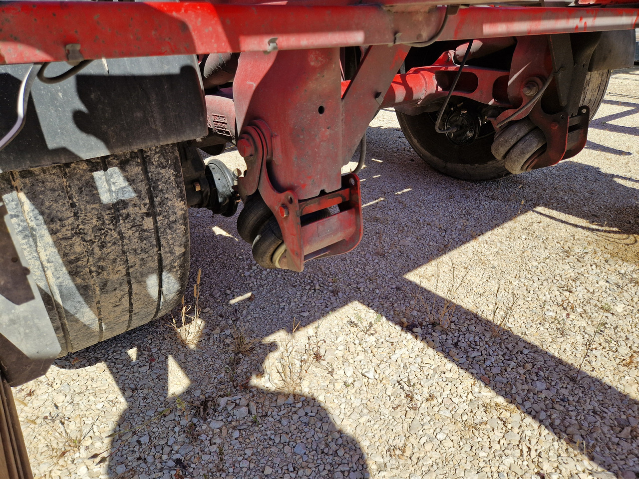 ASCA - Poluprikolica za prevoz kontejnera/ Poluprikolica sa promenjivim sandukom: slika 3 ASCA - Poluprikolica za prevoz kontejnera/ Poluprikolica sa promenjivim sandukom: slika 3