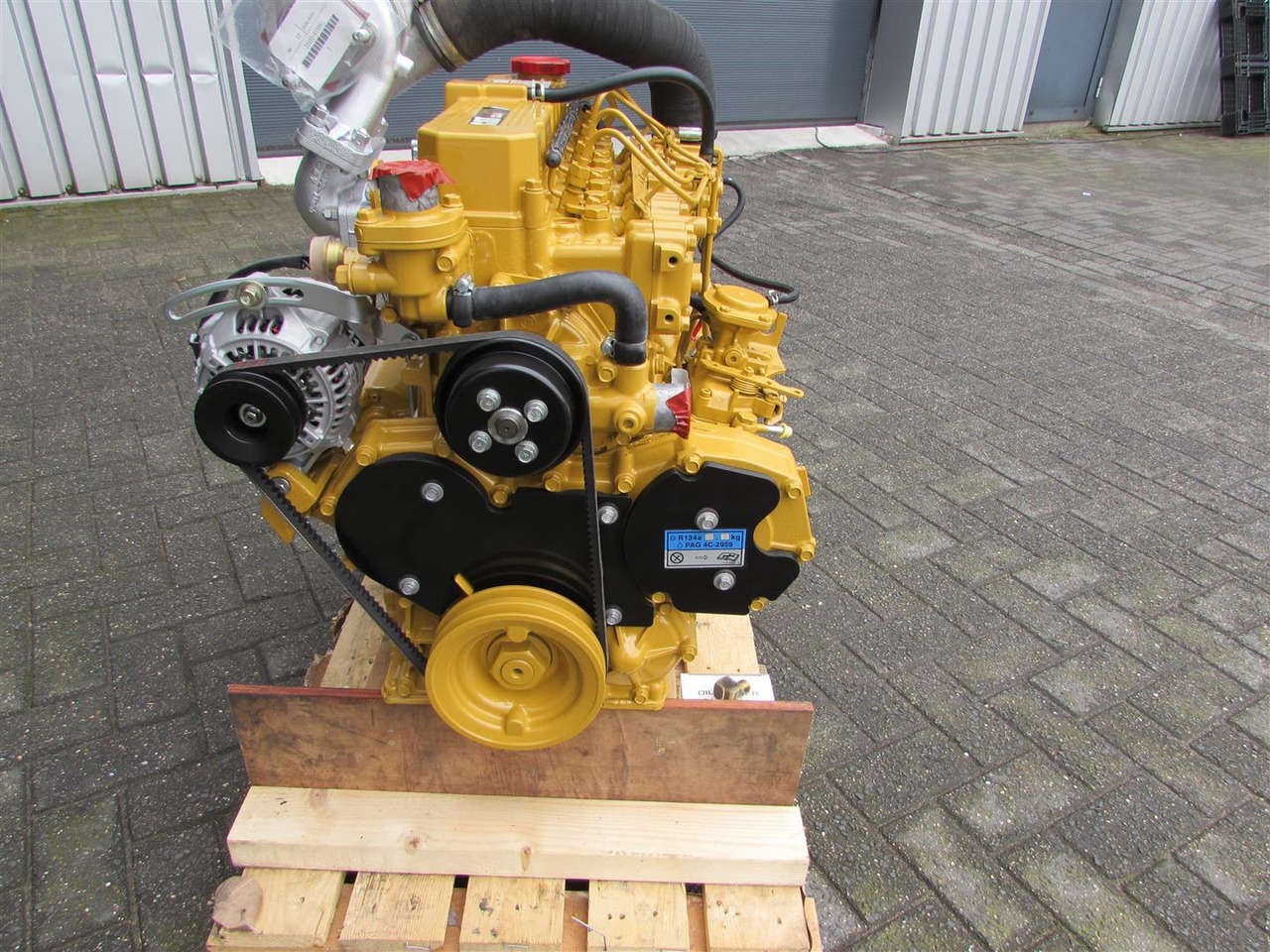 CATERPILLAR / MITSUBISHI RECON S4S-DT73CWL CAT C3.4 55kW-2500Rpm - Motor za Utovarivač: slika 3 CATERPILLAR / MITSUBISHI RECON S4S-DT73CWL CAT C3.4 55kW-2500Rpm - Motor za Utovarivač: slika 3