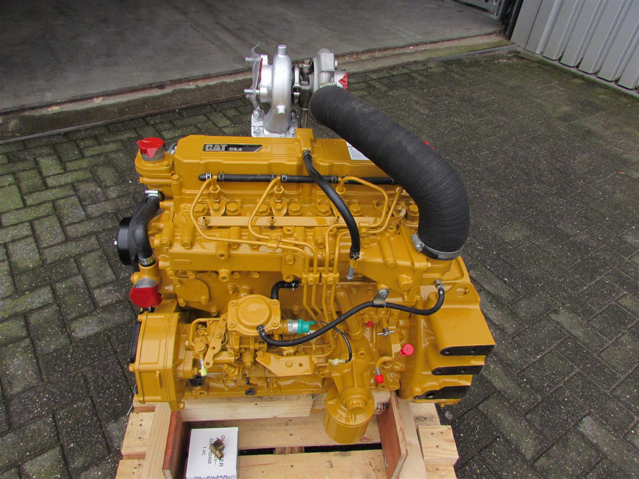 CATERPILLAR / MITSUBISHI RECON S4S-DT73CWL CAT C3.4 55kW-2500Rpm - Motor za Utovarivač: slika 1 CATERPILLAR / MITSUBISHI RECON S4S-DT73CWL CAT C3.4 55kW-2500Rpm - Motor za Utovarivač: slika 1