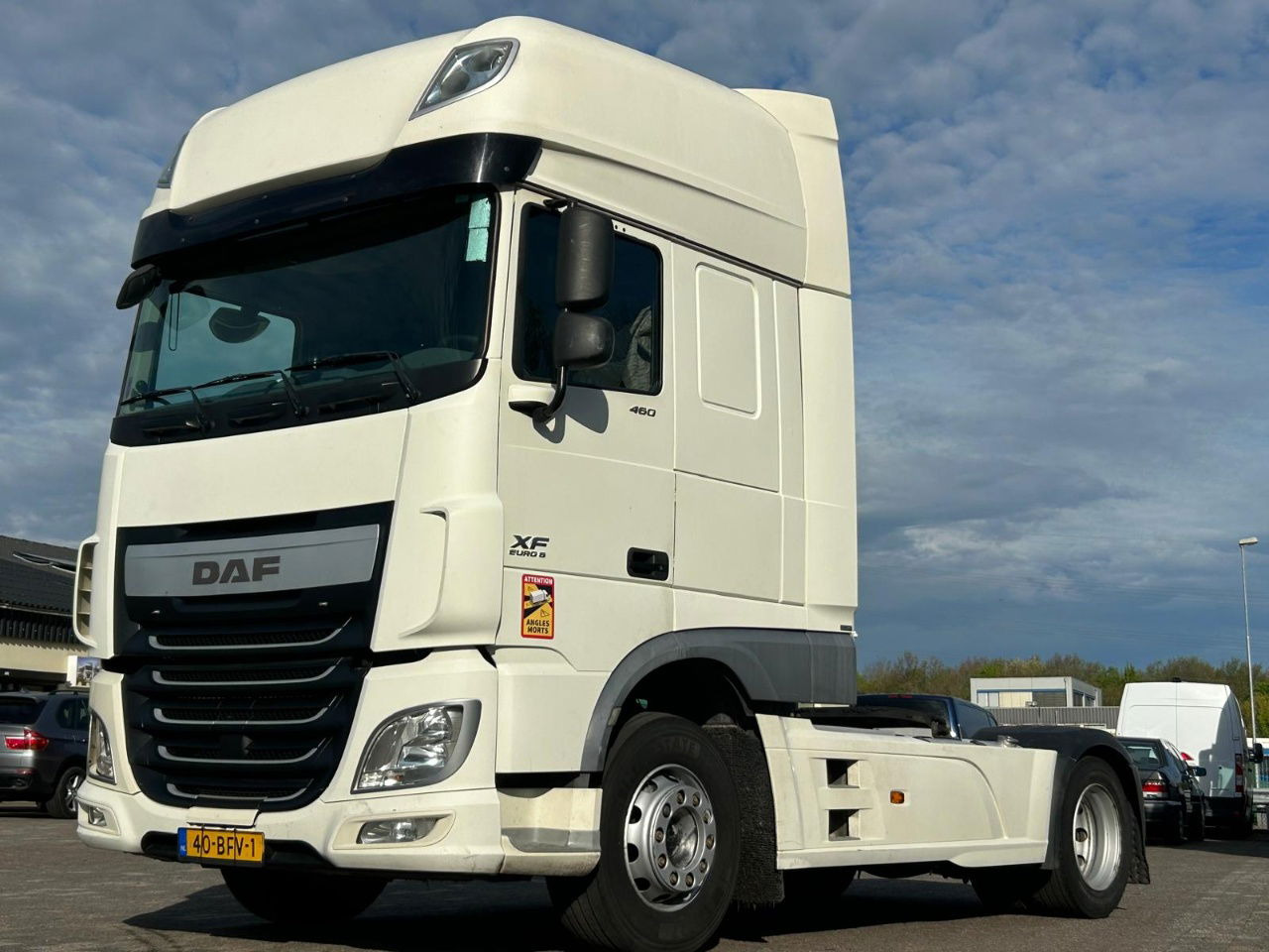 DAF XF 460 Daf XF Superspace / 807.000 KM / 2015 / NL truck - Tegljač: slika 5 DAF XF 460 Daf XF Superspace / 807.000 KM / 2015 / NL truck - Tegljač: slika 5