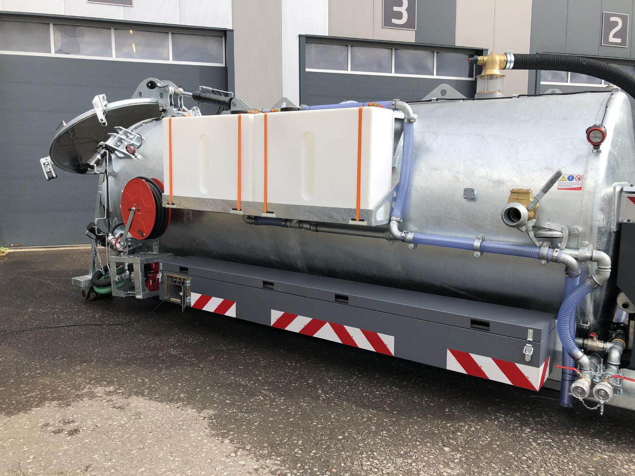 Abrollcontainer 10m³ Feuerwehr Wassertank - Abrol kontejner: slika 4 Abrollcontainer 10m³ Feuerwehr Wassertank - Abrol kontejner: slika 4